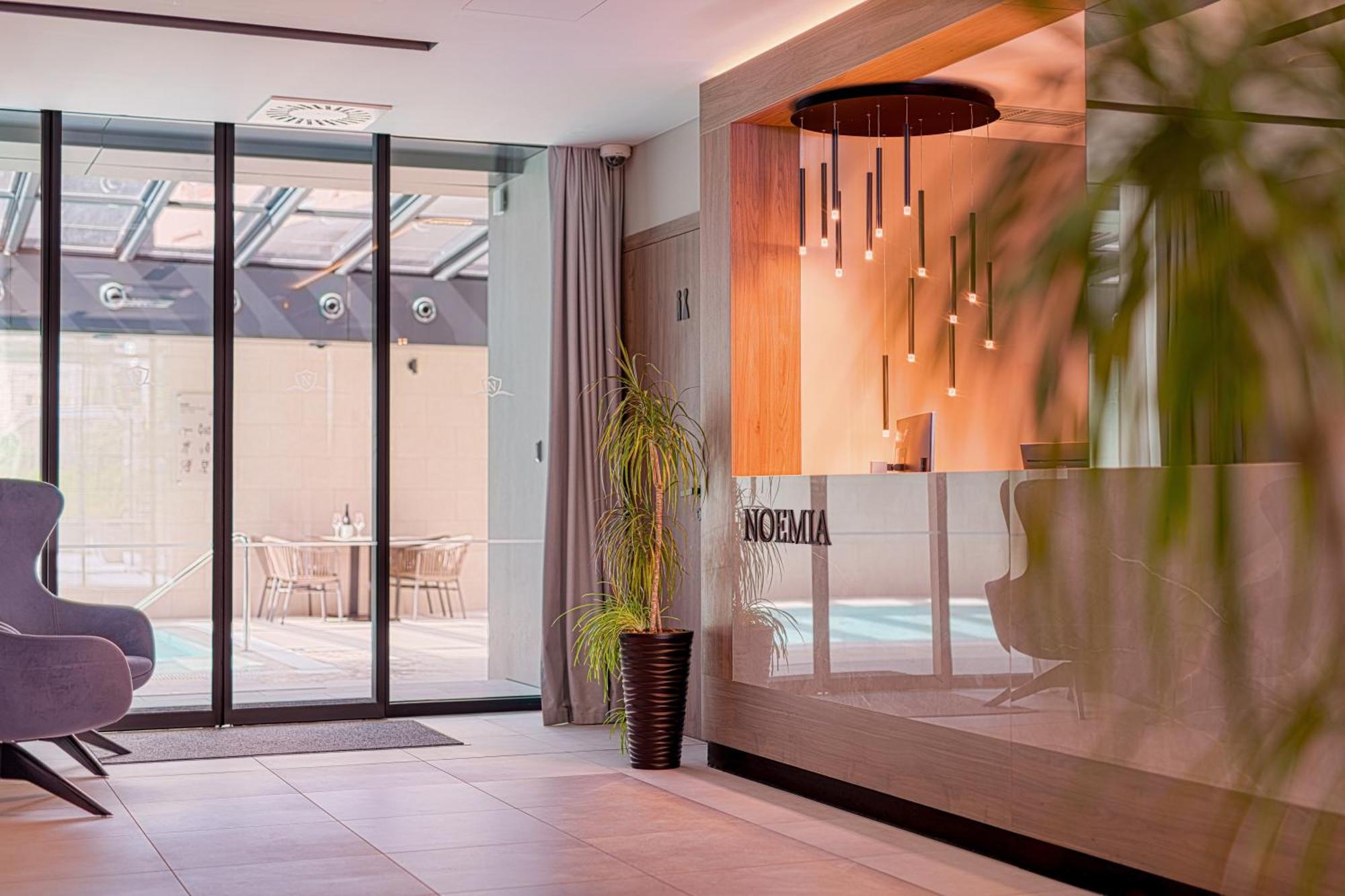 Boutique Hotel Noemia (Adults Only) Baška Voda エクステリア 写真